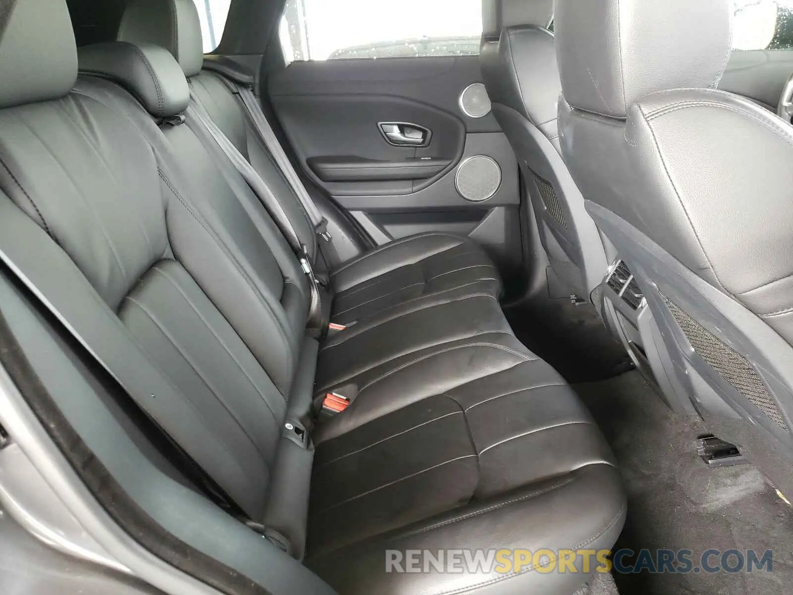 6 Photograph of a damaged car SALVP2RXXKH329413 LAND ROVER RANGEROVER 2019