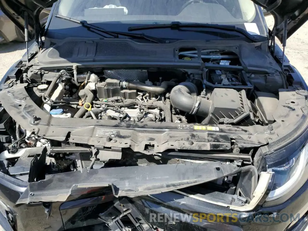 12 Photograph of a damaged car SALVR2RX1KH338057 LAND ROVER RANGEROVER 2019