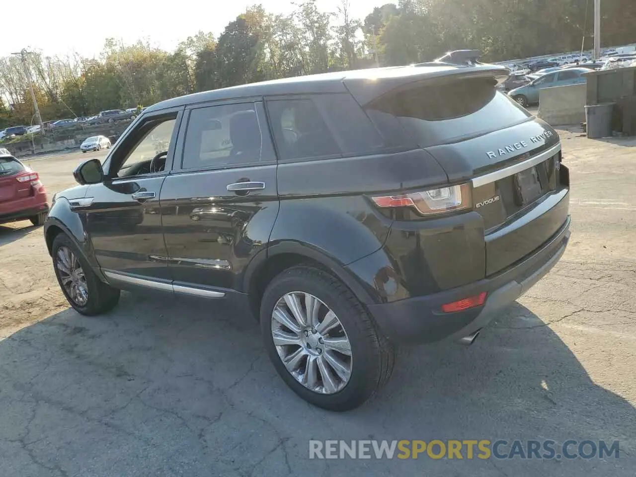 2 Photograph of a damaged car SALVR2RXXKH348506 LAND ROVER RANGEROVER 2019