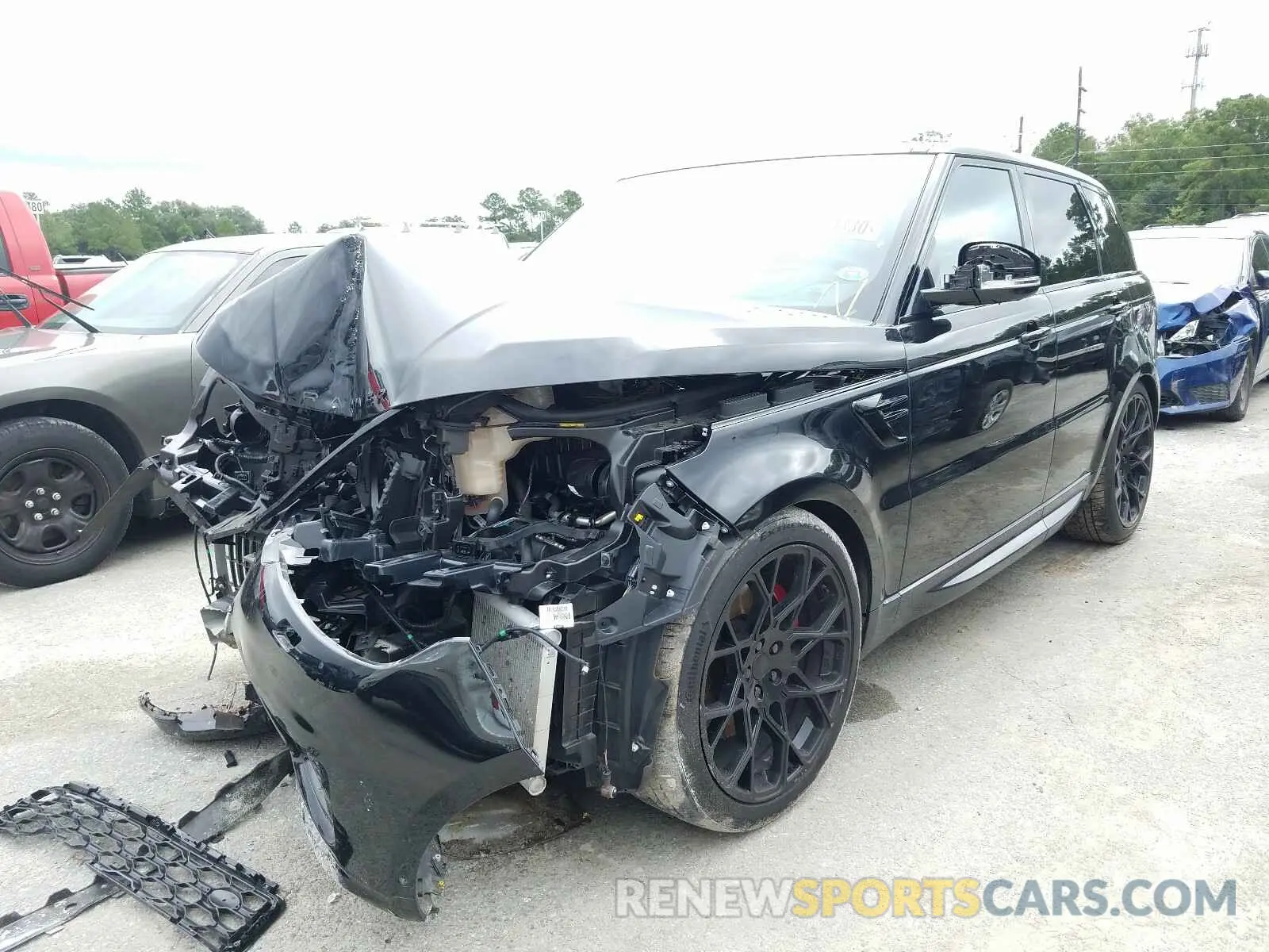 2 Photograph of a damaged car SALWR2RE6KA841658 LAND ROVER RANGEROVER 2019