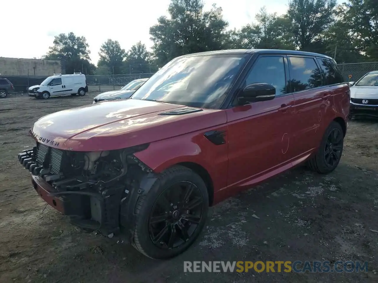 1 Photograph of a damaged car SALWR2RE7KA869095 LAND ROVER RANGEROVER 2019