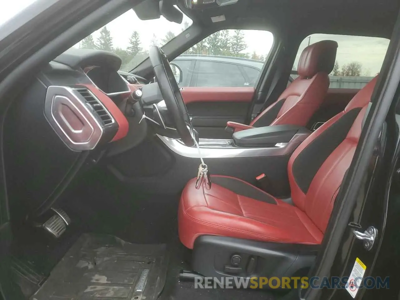 7 Photograph of a damaged car SALWR2RE9KA836051 LAND ROVER RANGEROVER 2019