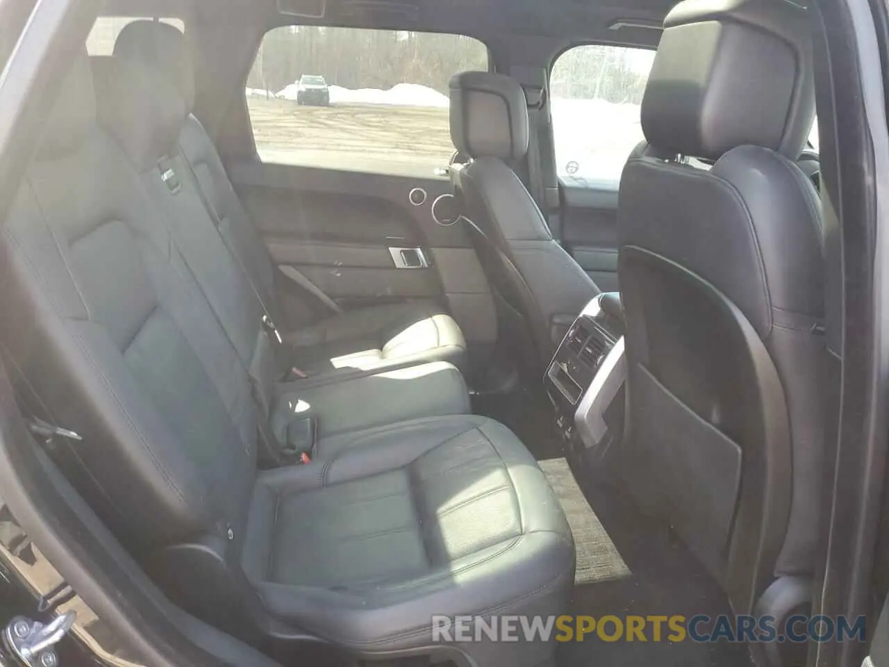 11 Photograph of a damaged car SALWR2RK0KA843251 LAND ROVER RANGEROVER 2019