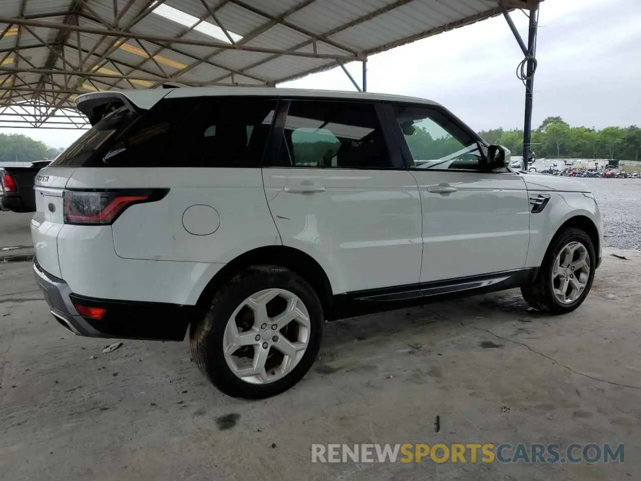 3 Photograph of a damaged car SALWR2RK3KA827660 LAND ROVER RANGEROVER 2019