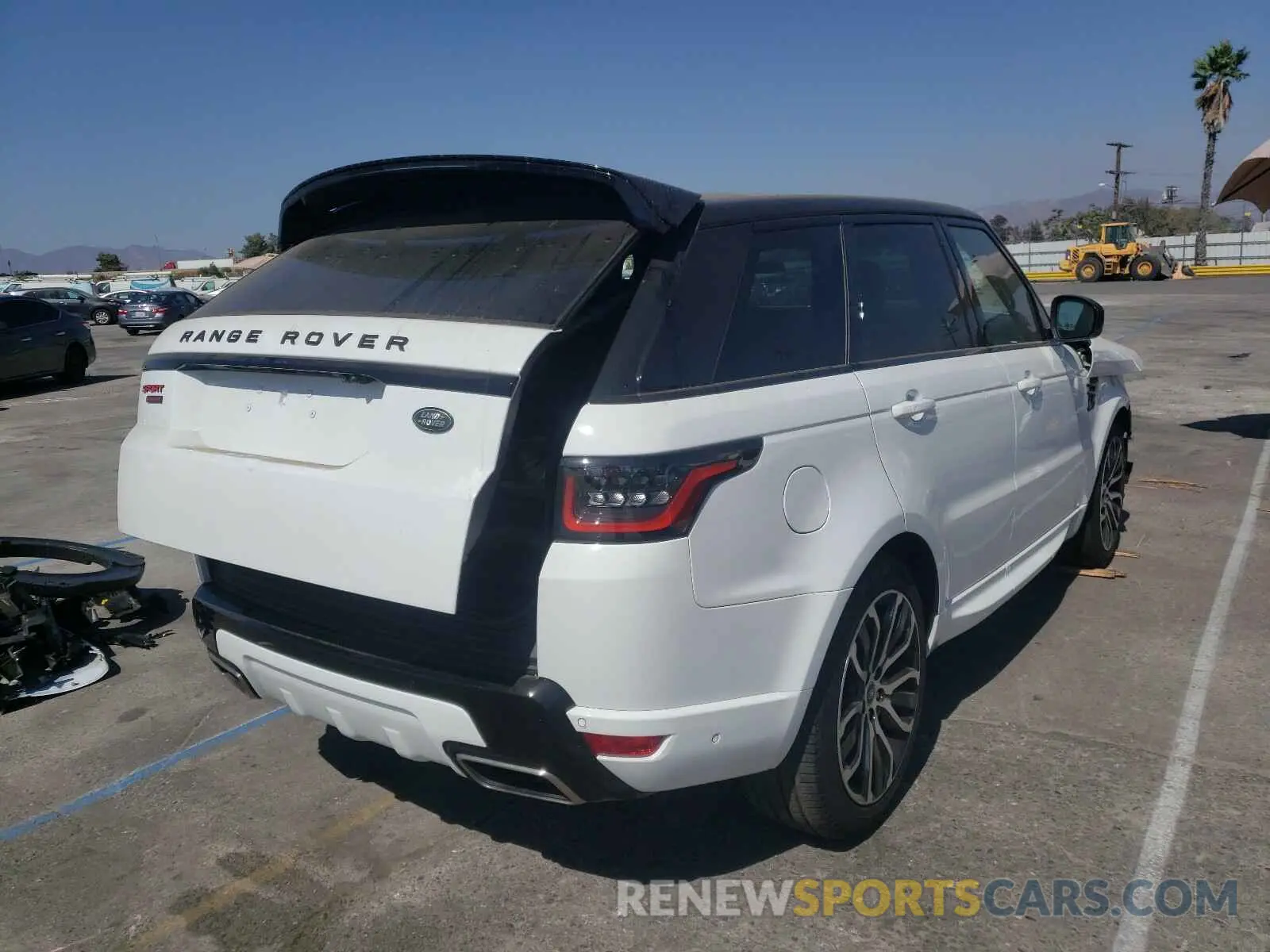 4 Photograph of a damaged car SALWR2RU2KA866211 LAND ROVER RANGEROVER 2019