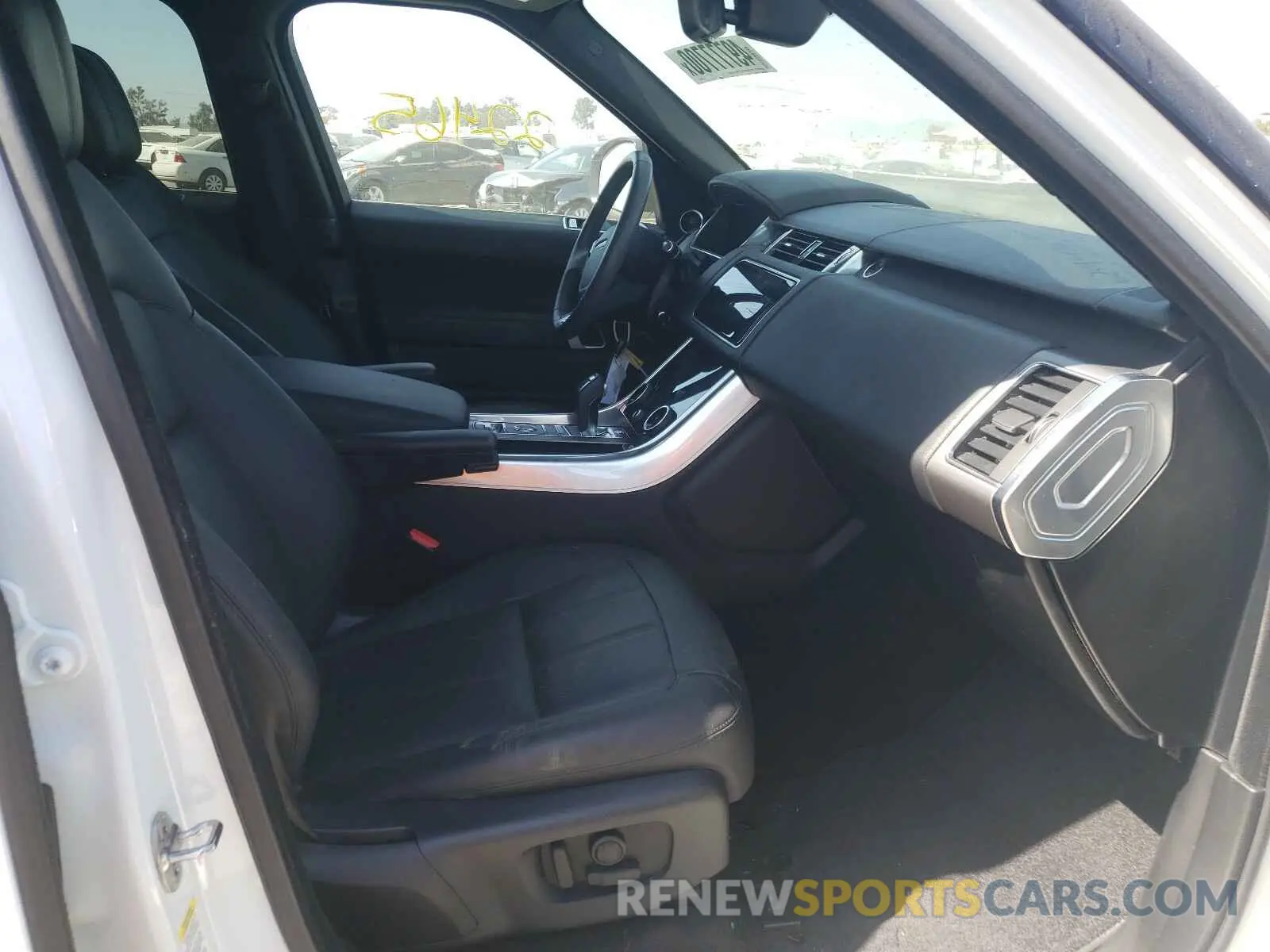 5 Photograph of a damaged car SALWR2RU2KA866211 LAND ROVER RANGEROVER 2019