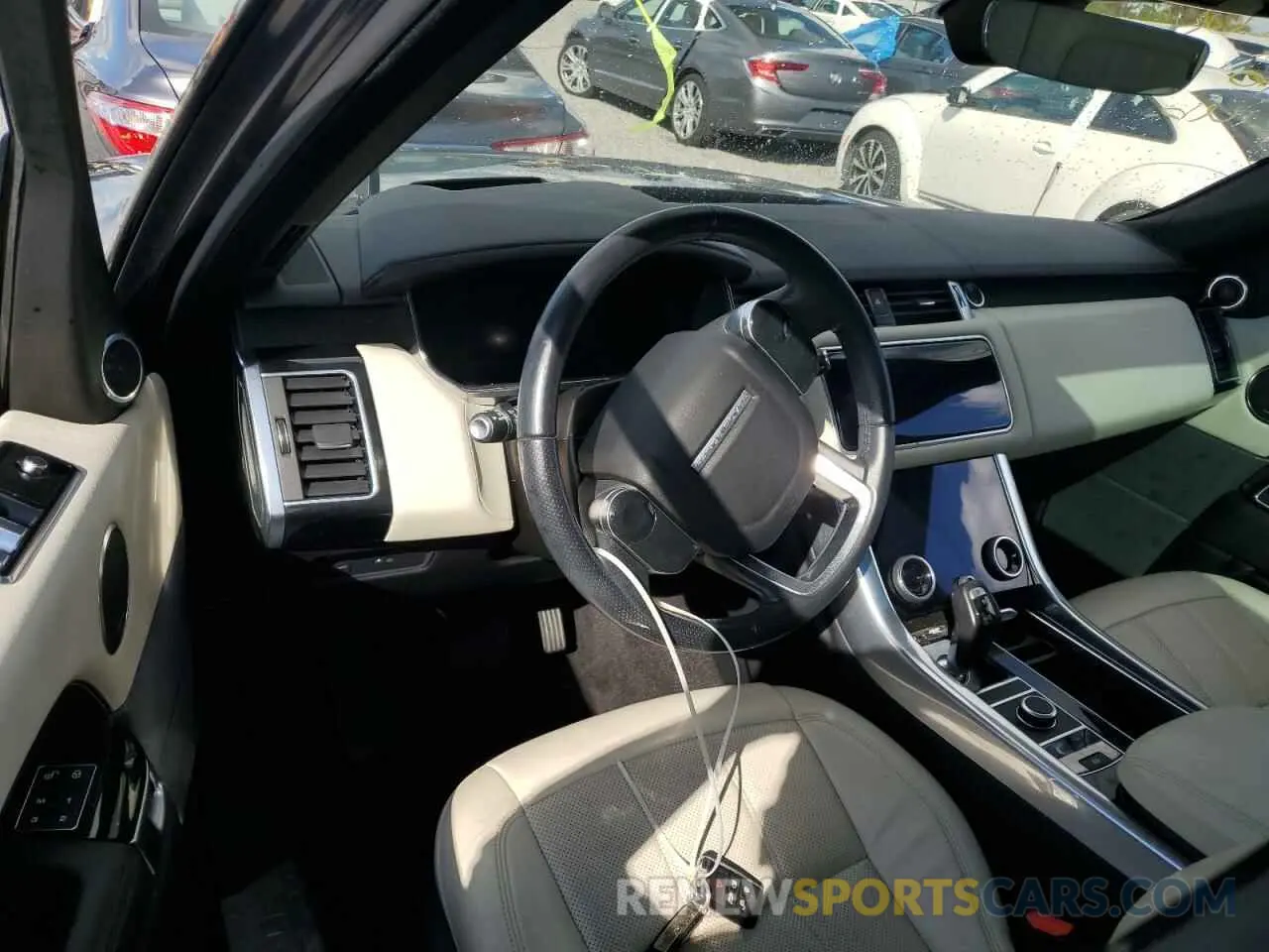 9 Photograph of a damaged car SALWR2RV5KA423169 LAND ROVER RANGEROVER 2019
