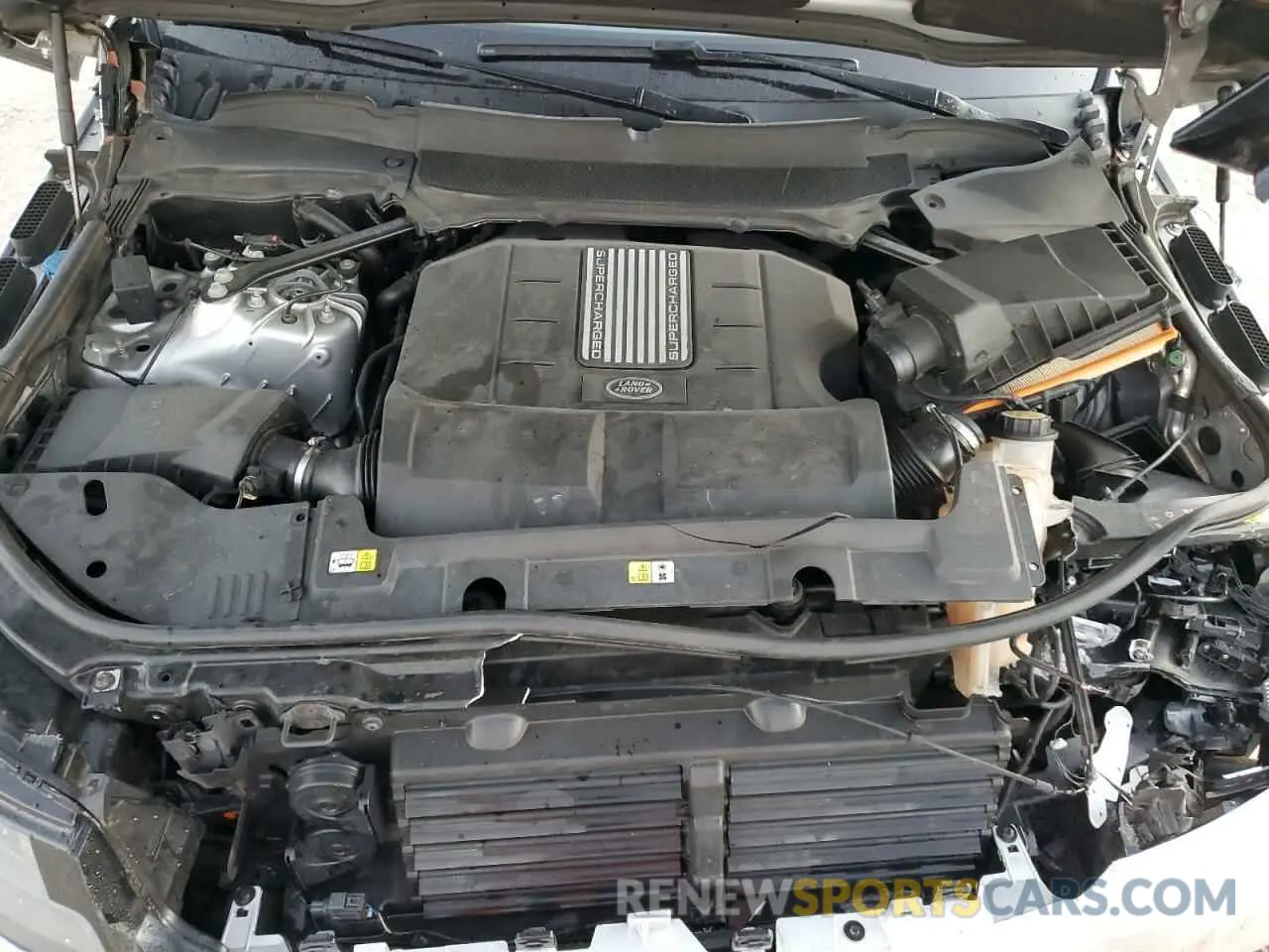12 Photograph of a damaged car SALWR2RV7KA820320 LAND ROVER RANGEROVER 2019