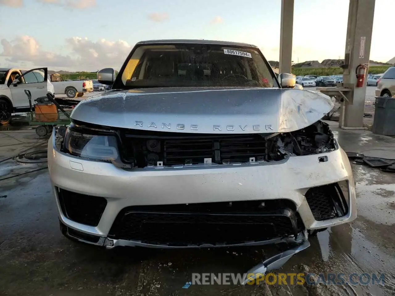 5 Photograph of a damaged car SALWR2RV7KA820320 LAND ROVER RANGEROVER 2019
