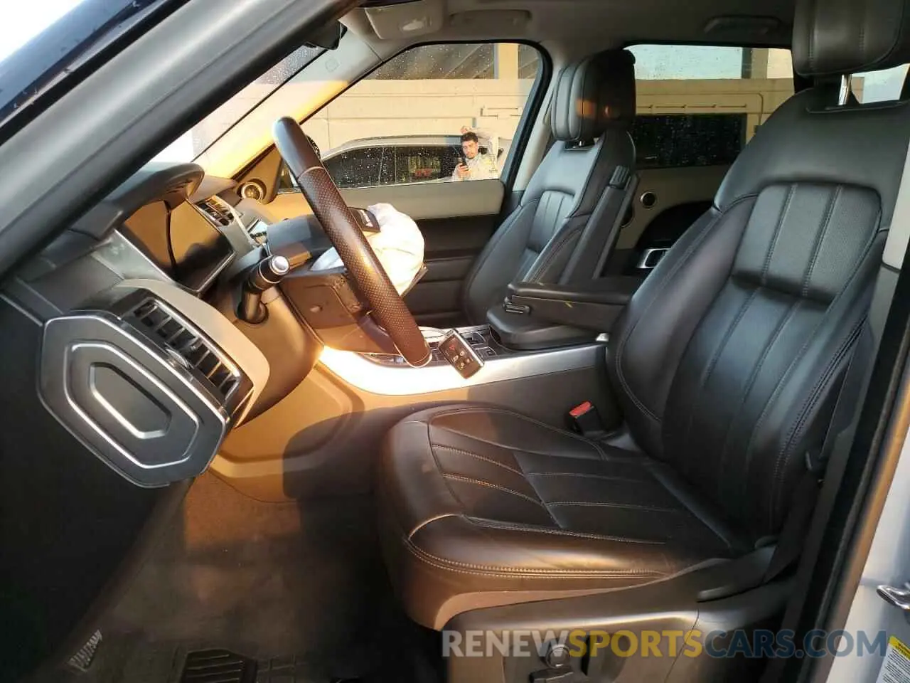 7 Photograph of a damaged car SALWR2RV7KA820320 LAND ROVER RANGEROVER 2019