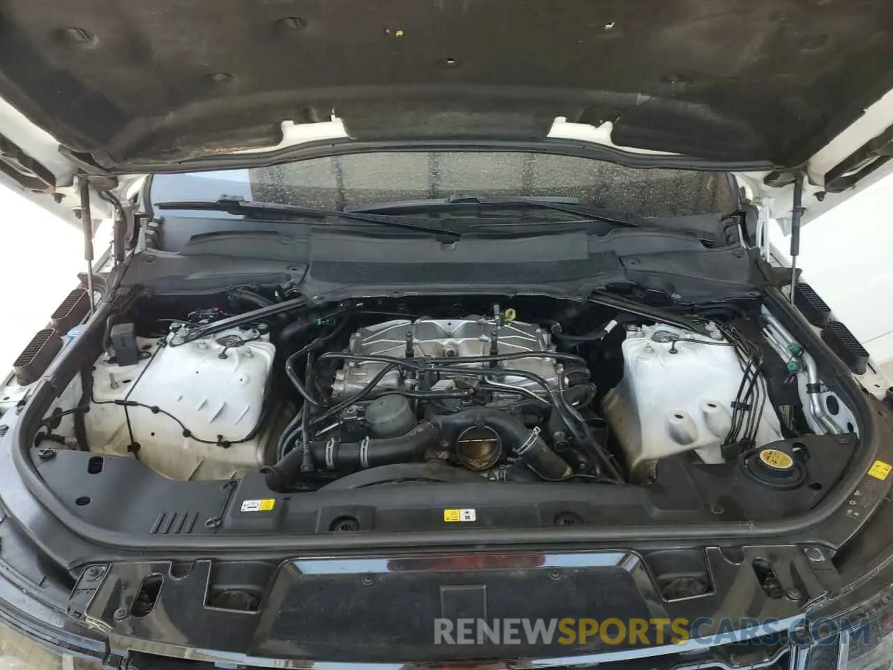 12 Photograph of a damaged car SALWR2RV9KA827673 LAND ROVER RANGEROVER 2019