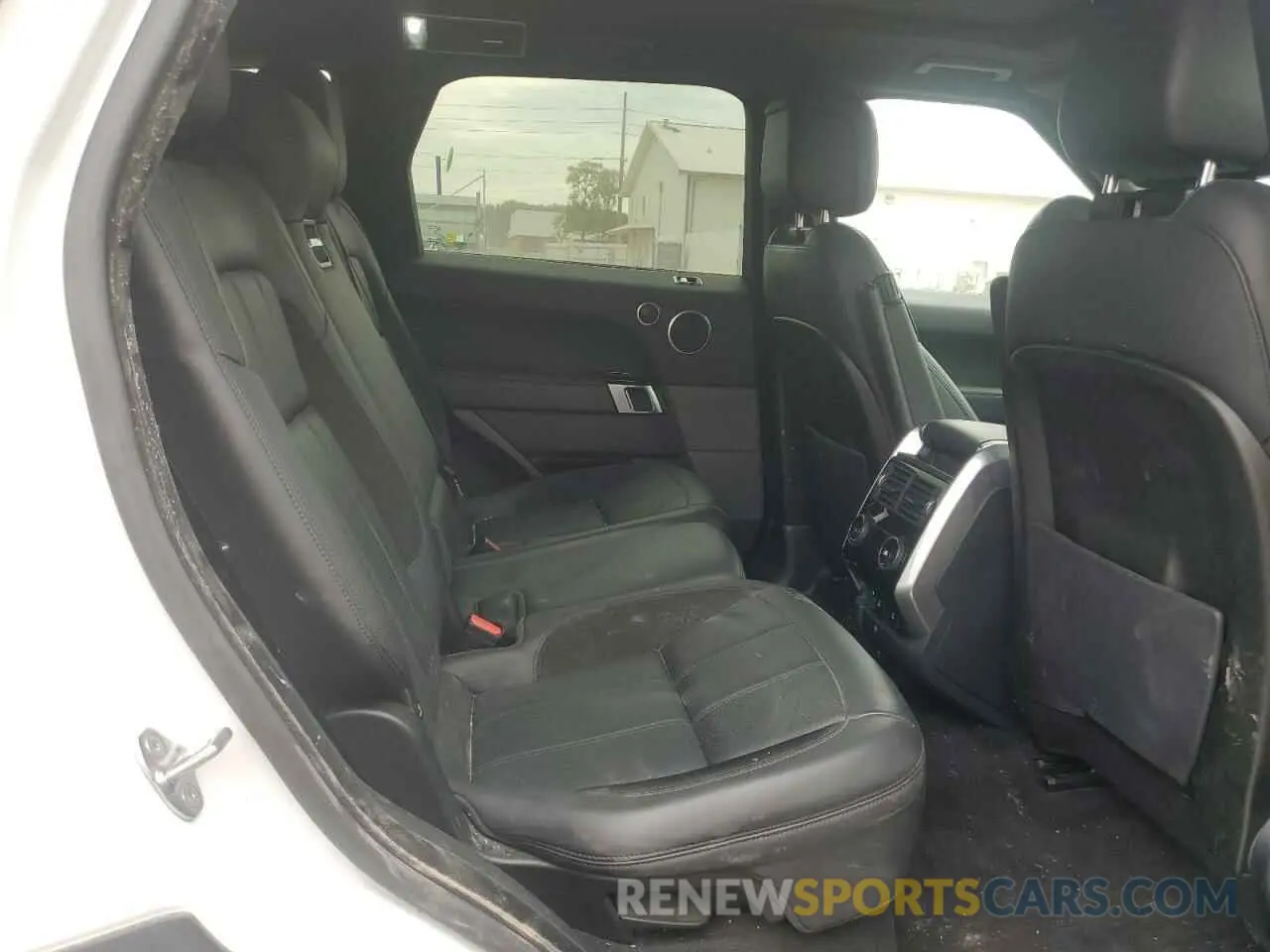 11 Photograph of a damaged car SALWS2SU7KA861505 LAND ROVER RANGEROVER 2019