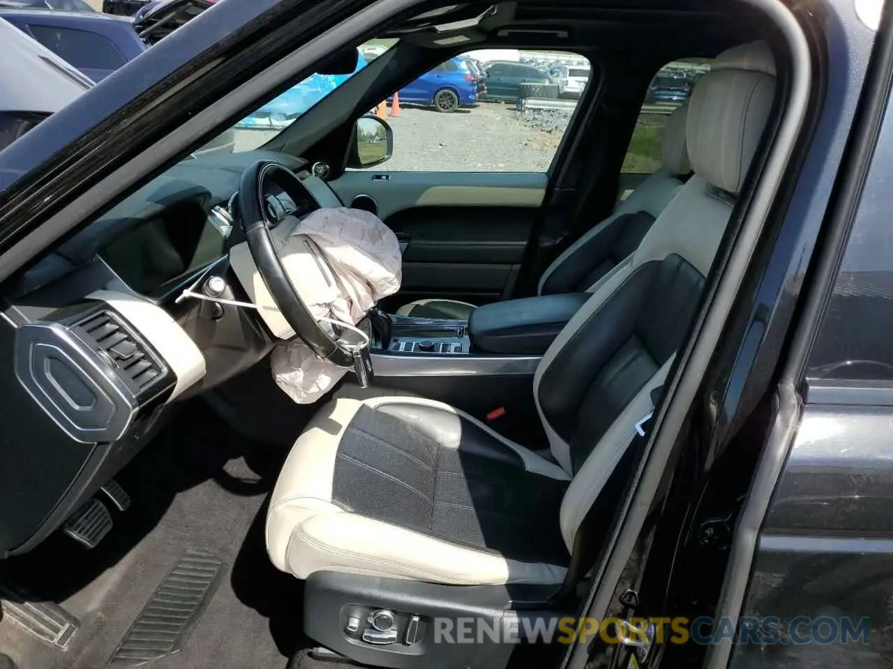 7 Photograph of a damaged car SALWV2SV0KA417947 LAND ROVER RANGEROVER 2019
