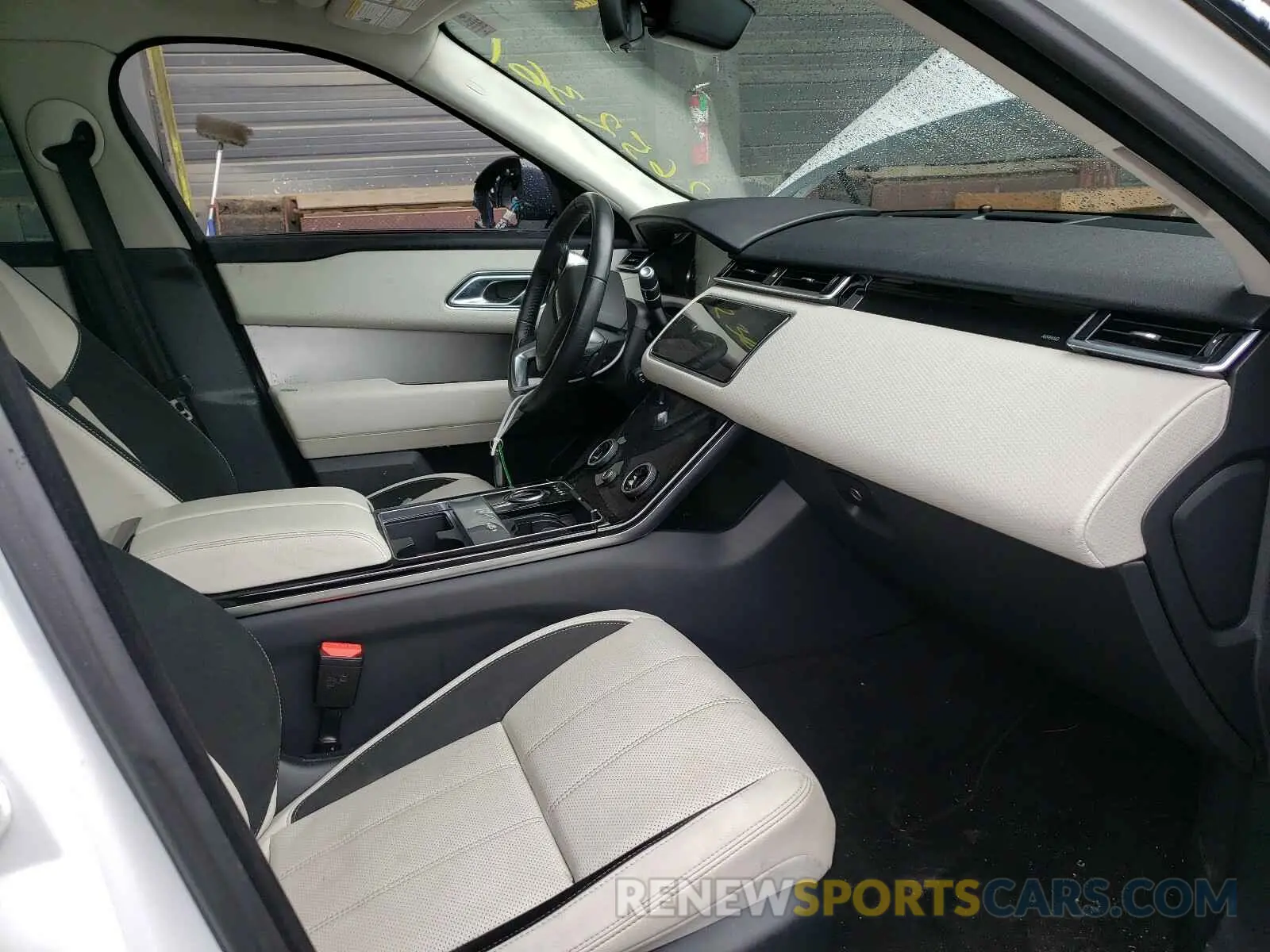 5 Photograph of a damaged car SALYB2EV8KA795687 LAND ROVER RANGEROVER 2019