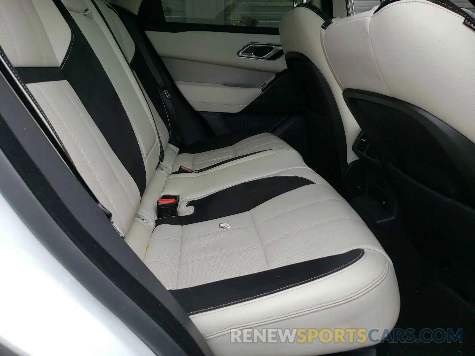 6 Photograph of a damaged car SALYB2EV8KA795687 LAND ROVER RANGEROVER 2019
