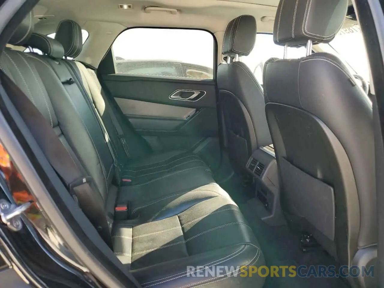 11 Фотография поврежденного автомобиля SALYB2EVXKA793701 LAND ROVER RANGEROVER 2019