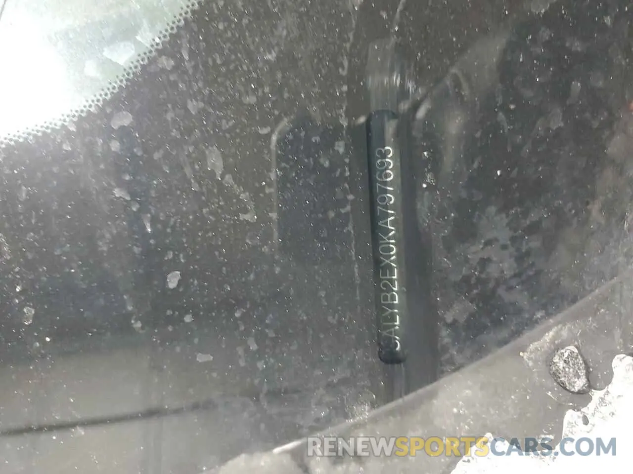 14 Photograph of a damaged car SALYB2EX0KA797693 LAND ROVER RANGEROVER 2019