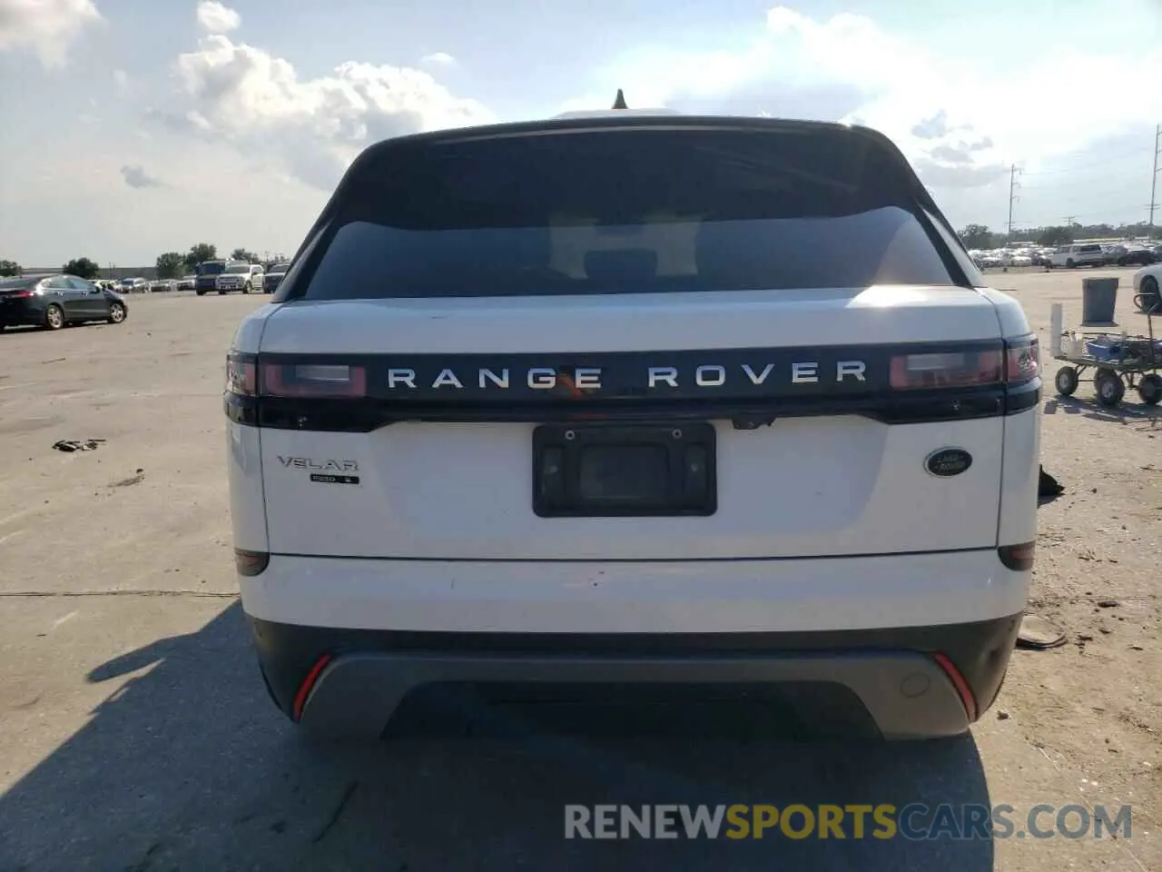 6 Photograph of a damaged car SALYB2EX2KA215464 LAND ROVER RANGEROVER 2019