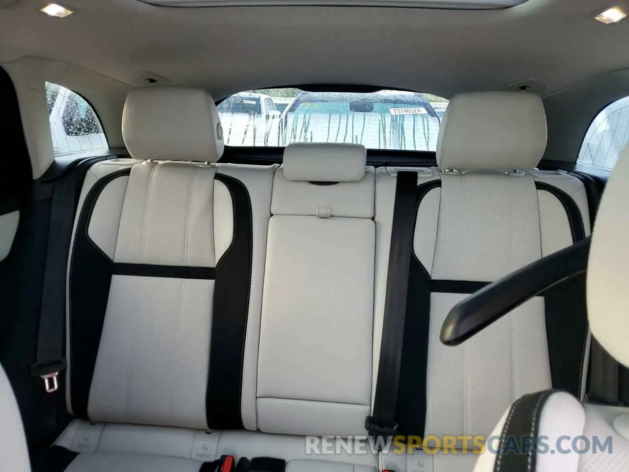 10 Photograph of a damaged car SALYB2EX2KA220373 LAND ROVER RANGEROVER 2019
