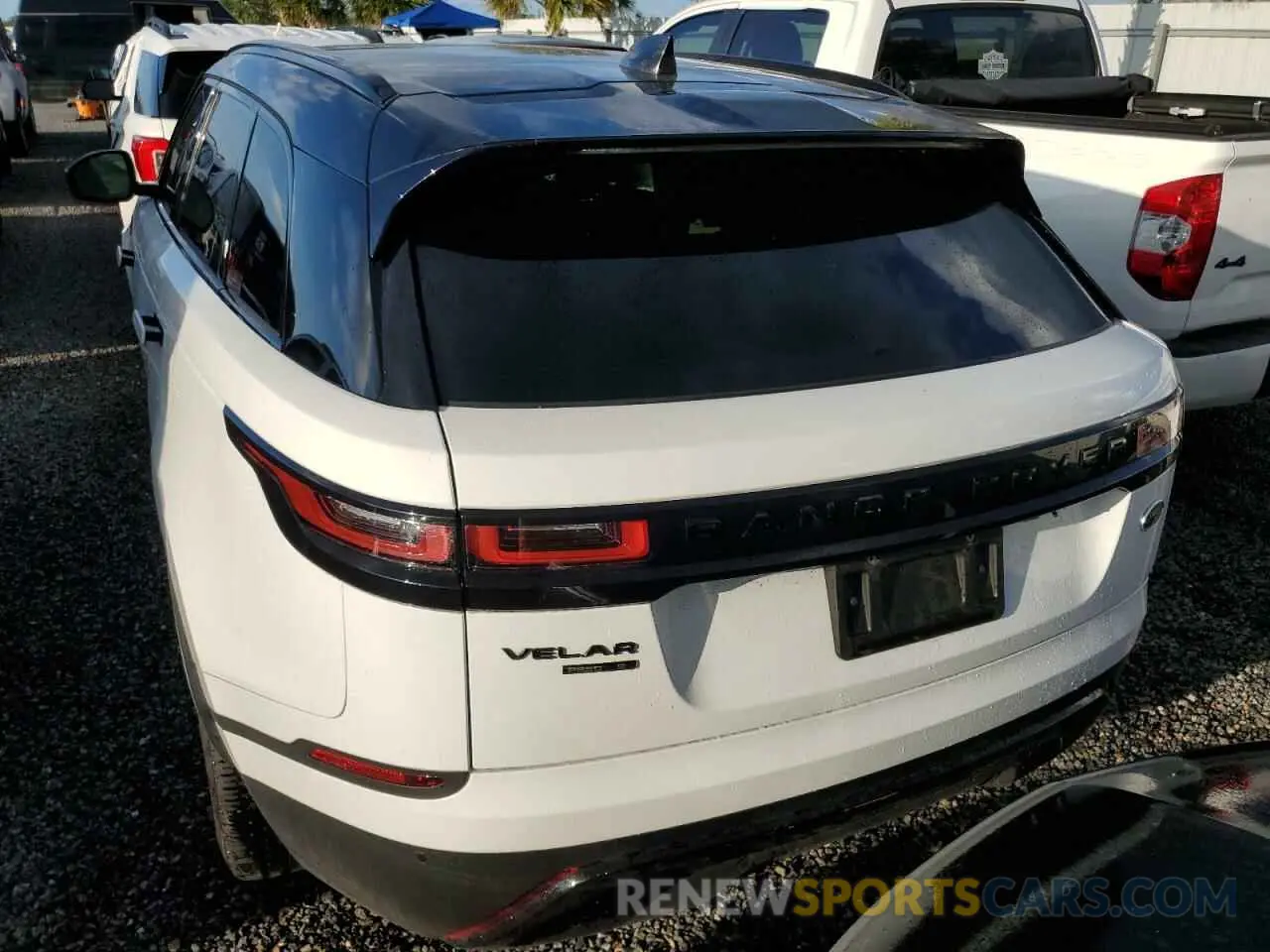6 Photograph of a damaged car SALYB2EX2KA220373 LAND ROVER RANGEROVER 2019