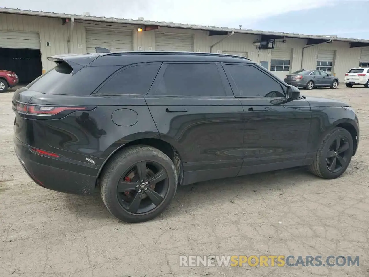 3 Фотография поврежденного автомобиля SALYB2EX3KA780872 LAND ROVER RANGEROVER 2019