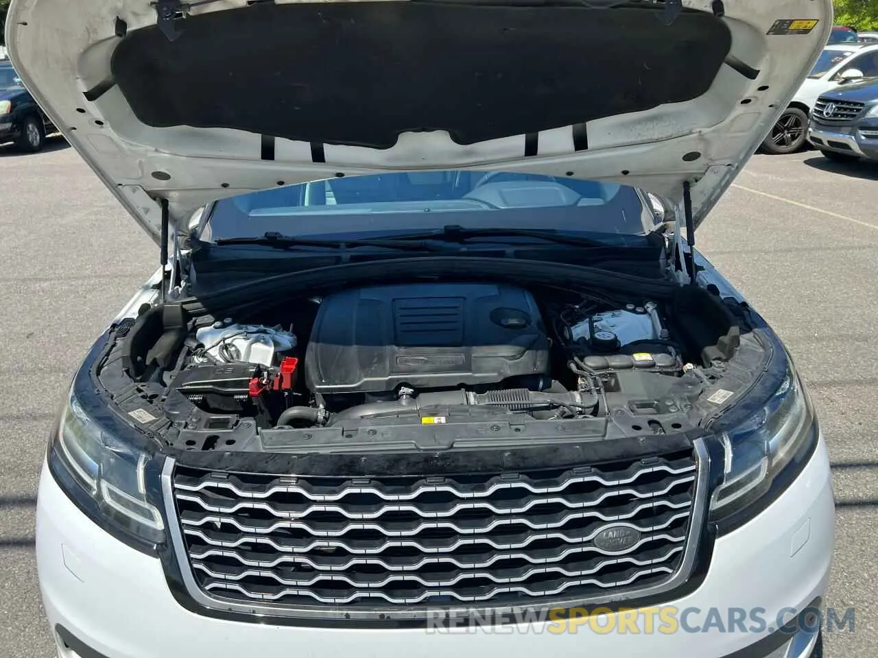 8 Фотография поврежденного автомобиля SALYB2EX4KA797258 LAND ROVER RANGEROVER 2019