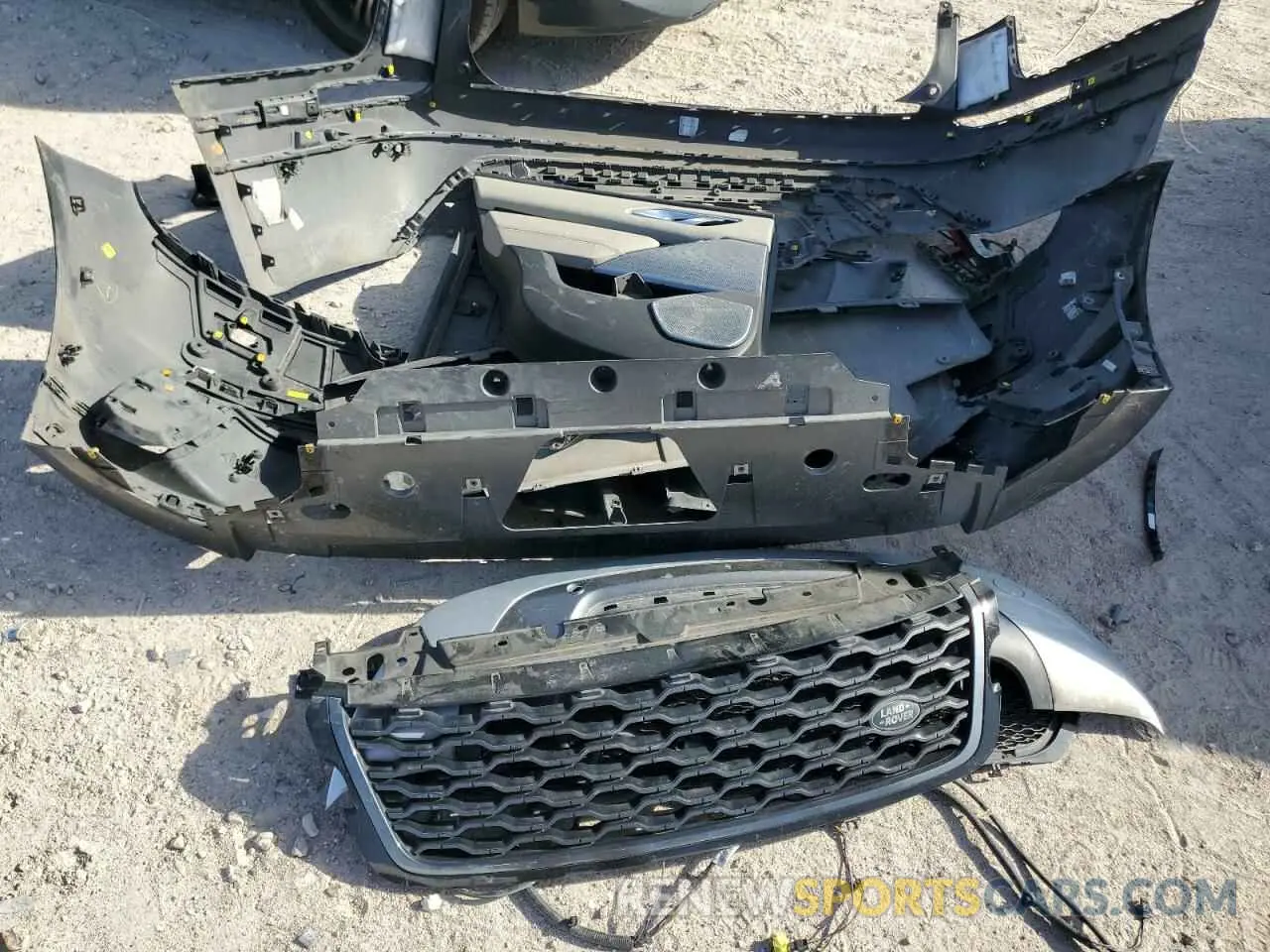 13 Фотография поврежденного автомобиля SALYL2EX0KA216321 LAND ROVER RANGEROVER 2019