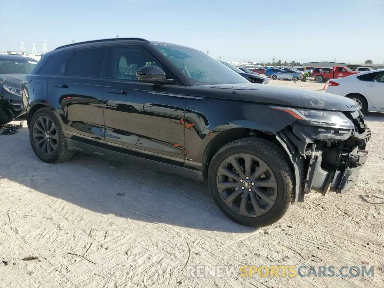 4 Фотография поврежденного автомобиля SALYL2EX0KA216321 LAND ROVER RANGEROVER 2019
