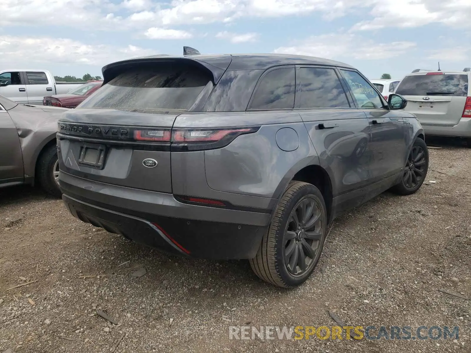 4 Photograph of a damaged car SALYL2EX2KA785042 LAND ROVER RANGEROVER 2019