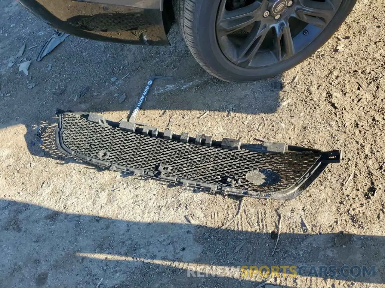 13 Фотография поврежденного автомобиля SALYL2EX2KA794808 LAND ROVER RANGEROVER 2019
