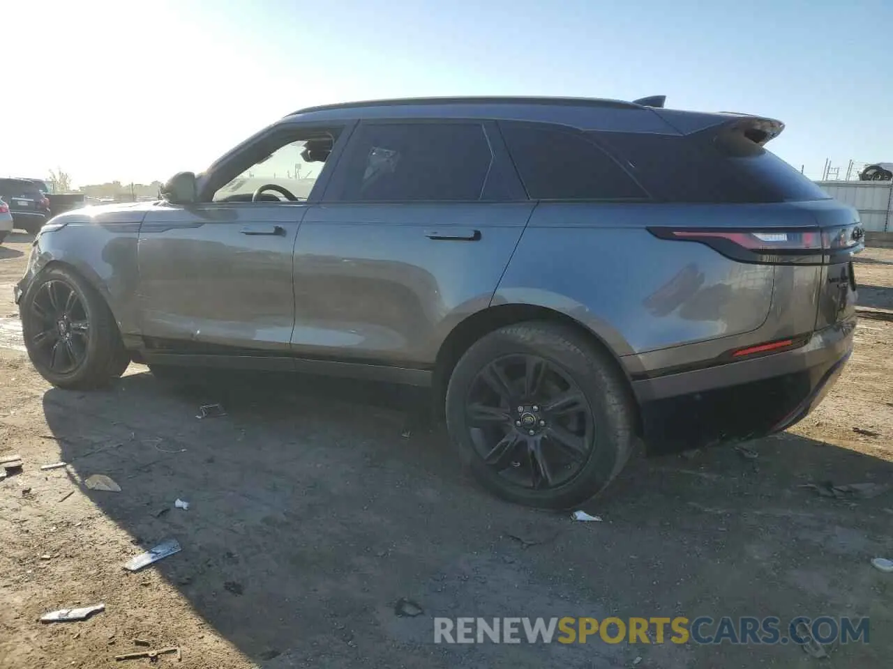 2 Фотография поврежденного автомобиля SALYL2EX2KA794808 LAND ROVER RANGEROVER 2019