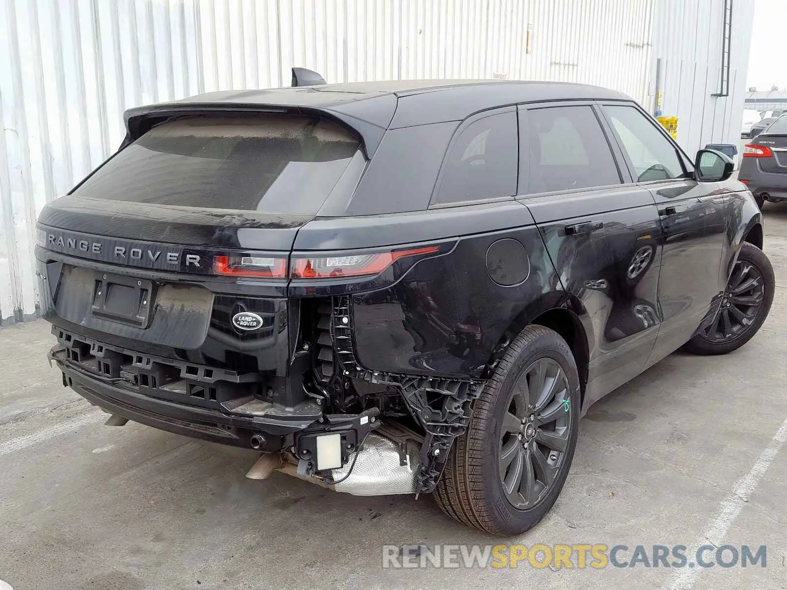 4 Photograph of a damaged car SALYL2EX7KA234217 LAND ROVER RANGEROVER 2019