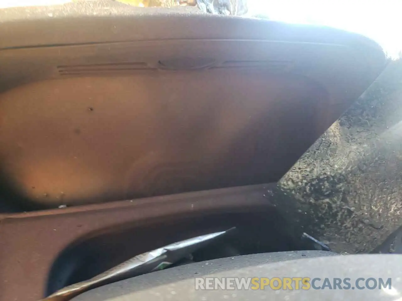 8 Photograph of a damaged car SALYL2EX8KA212730 LAND ROVER RANGEROVER 2019