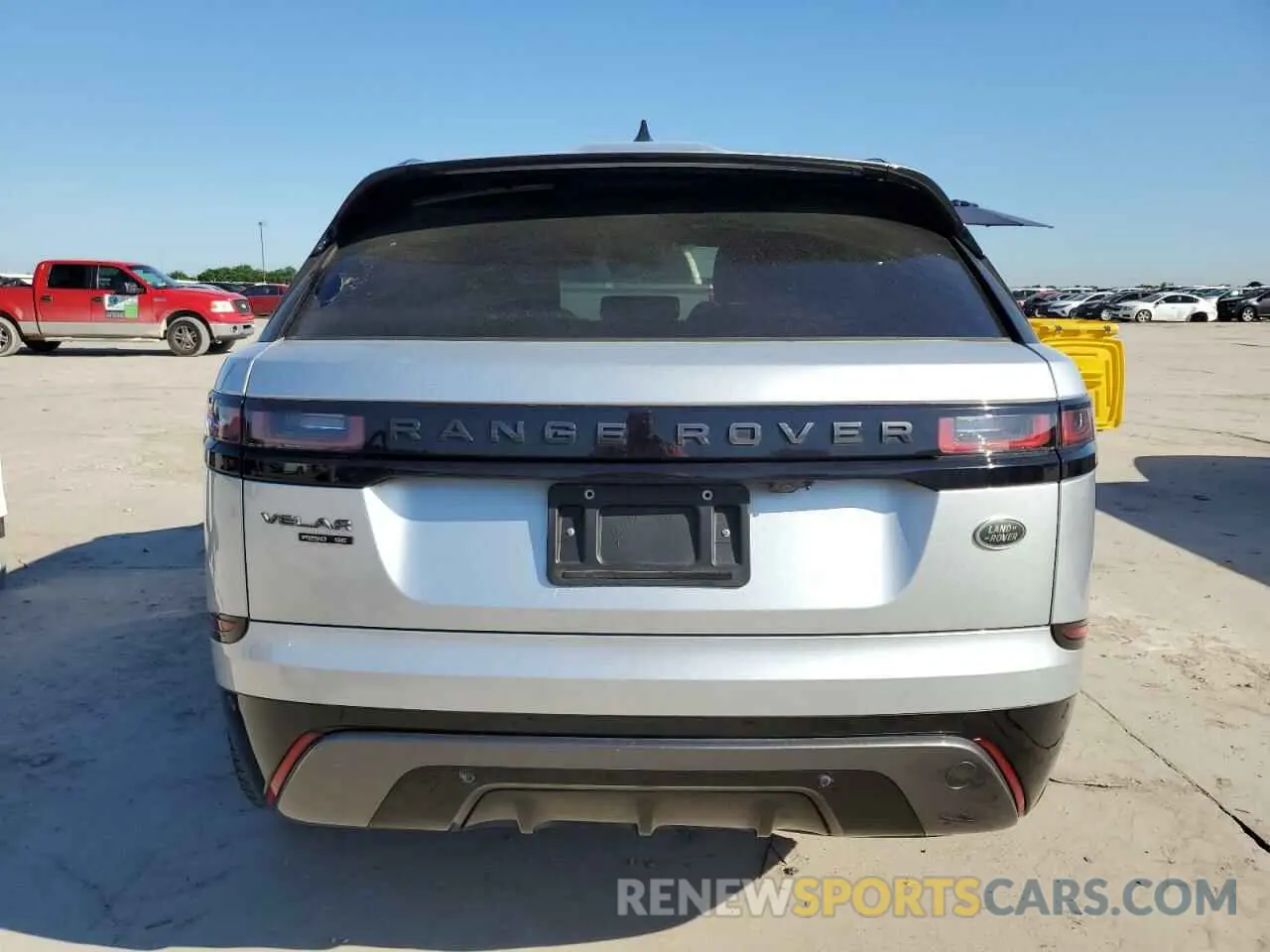 6 Photograph of a damaged car SALYL2EXXKA794412 LAND ROVER RANGEROVER 2019