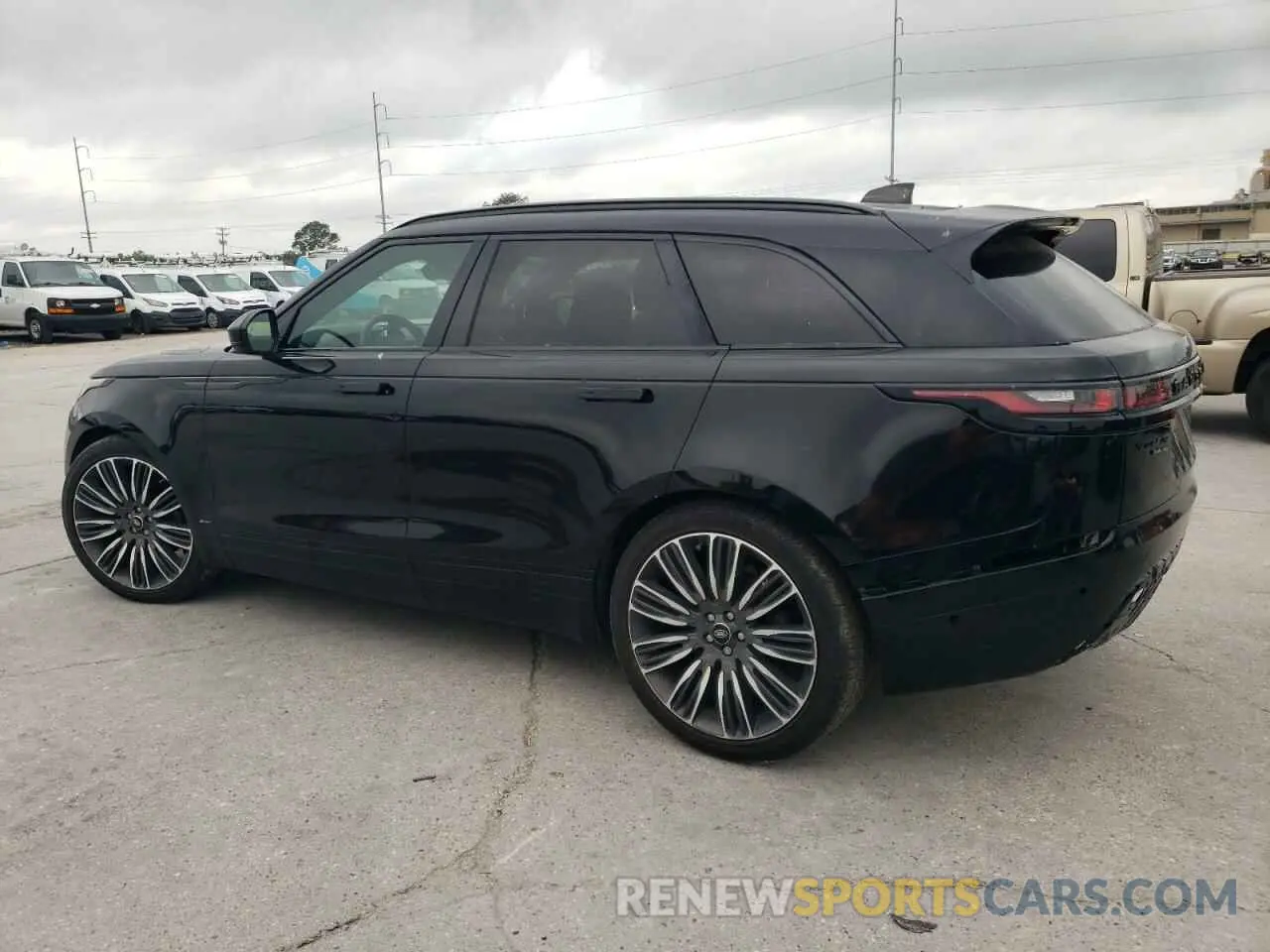 2 Photograph of a damaged car SALYM2EV1KA218820 LAND ROVER RANGEROVER 2019