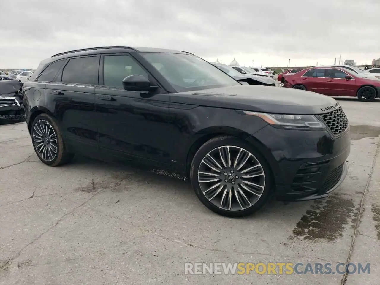 4 Photograph of a damaged car SALYM2EV1KA218820 LAND ROVER RANGEROVER 2019