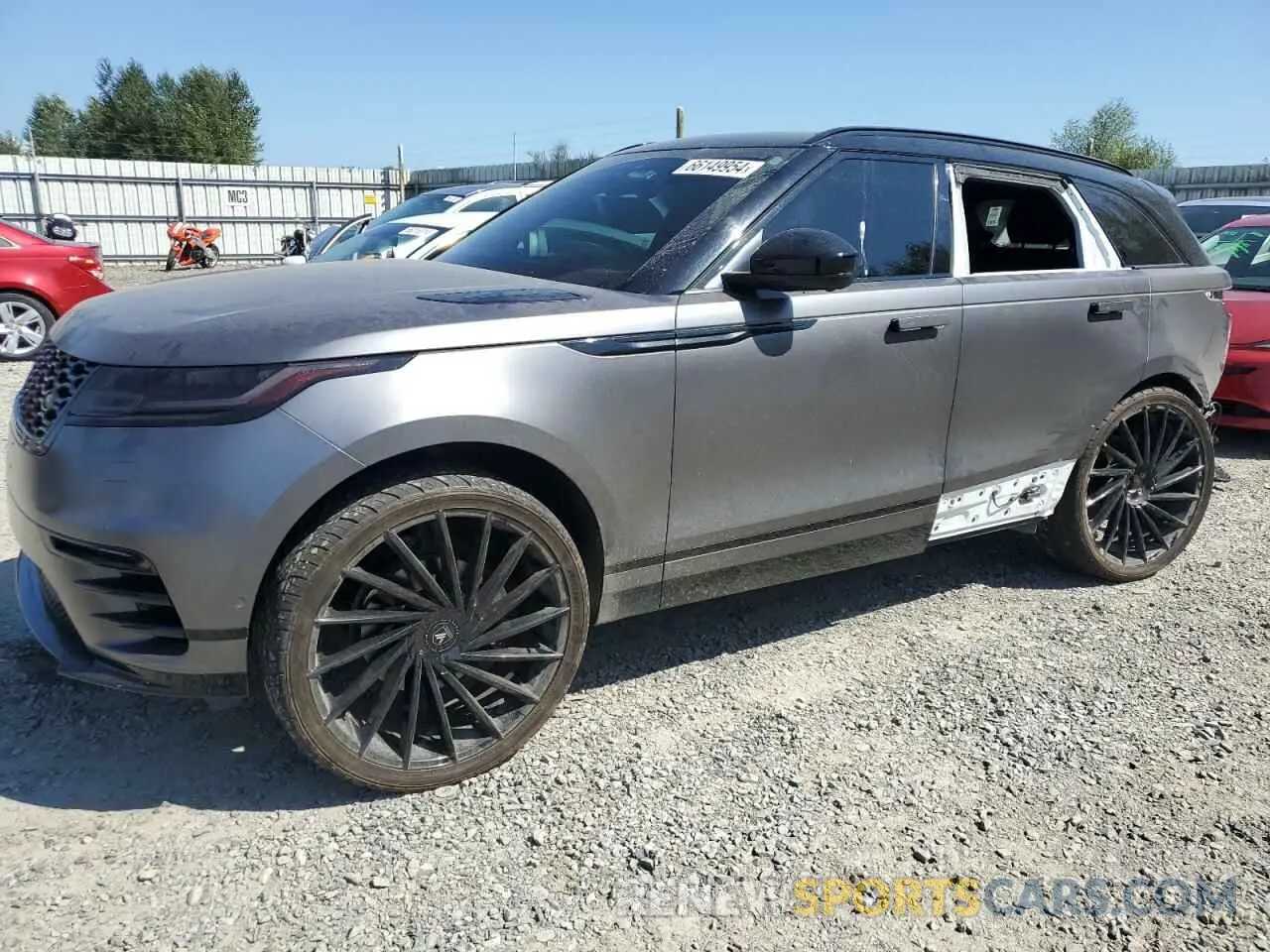 1 Photograph of a damaged car SALYM2EV2KA217952 LAND ROVER RANGEROVER 2019