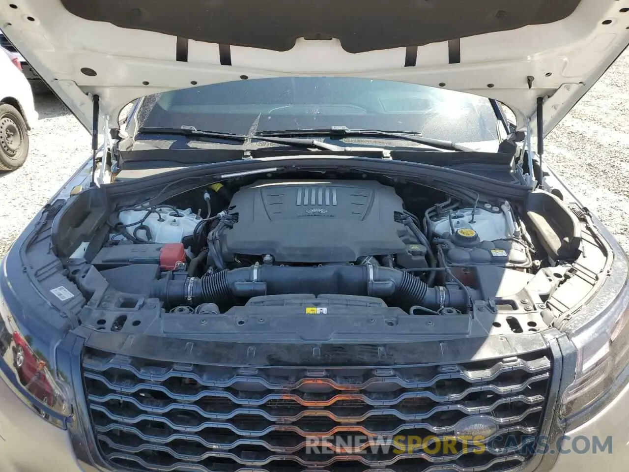12 Photograph of a damaged car SALYM2EV2KA217952 LAND ROVER RANGEROVER 2019