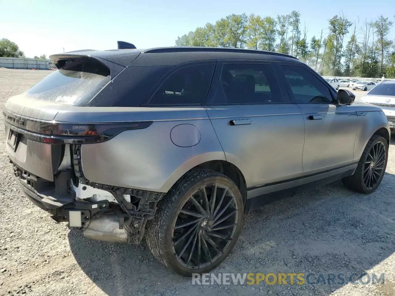 3 Photograph of a damaged car SALYM2EV2KA217952 LAND ROVER RANGEROVER 2019