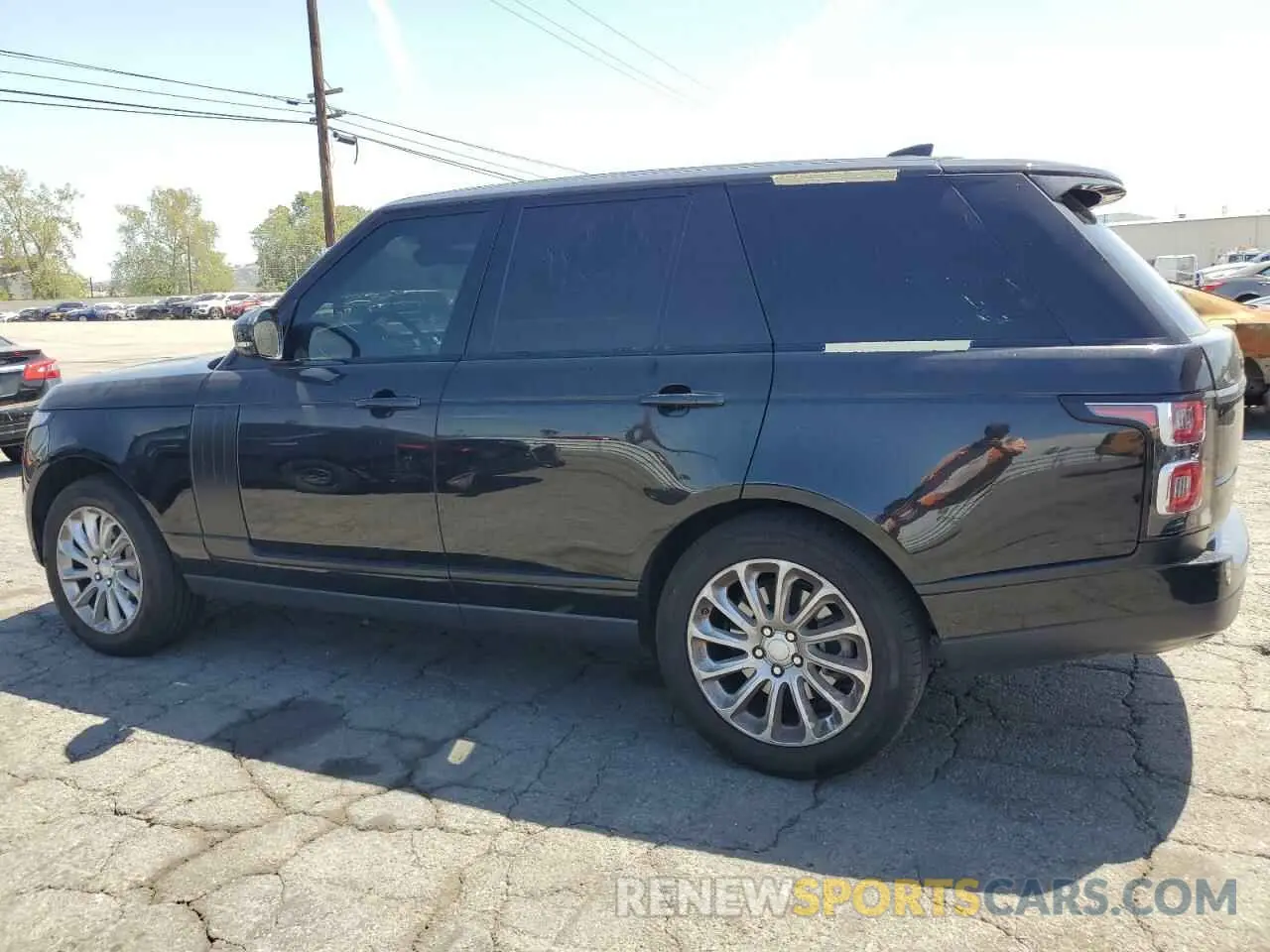 2 Фотография поврежденного автомобиля SALGR2SU6LA579082 LAND ROVER RANGEROVER 2020