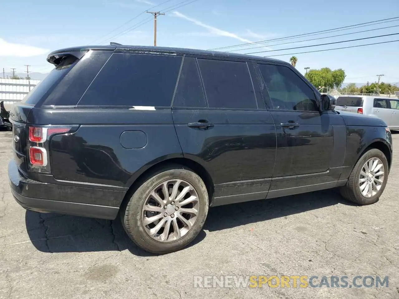 3 Фотография поврежденного автомобиля SALGR2SU6LA579082 LAND ROVER RANGEROVER 2020