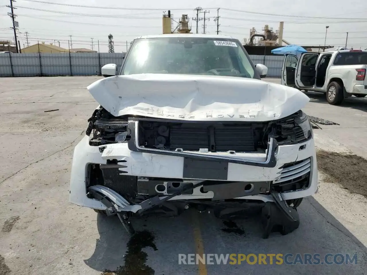 5 Photograph of a damaged car SALGS2RU0LA583154 LAND ROVER RANGEROVER 2020
