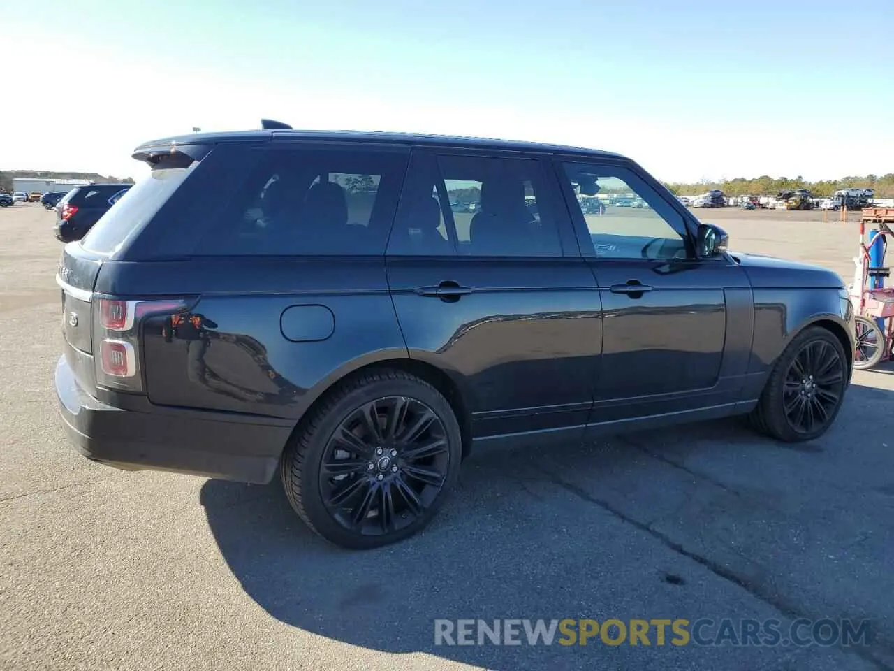 3 Фотография поврежденного автомобиля SALGS2RU3LA400233 LAND ROVER RANGEROVER 2020