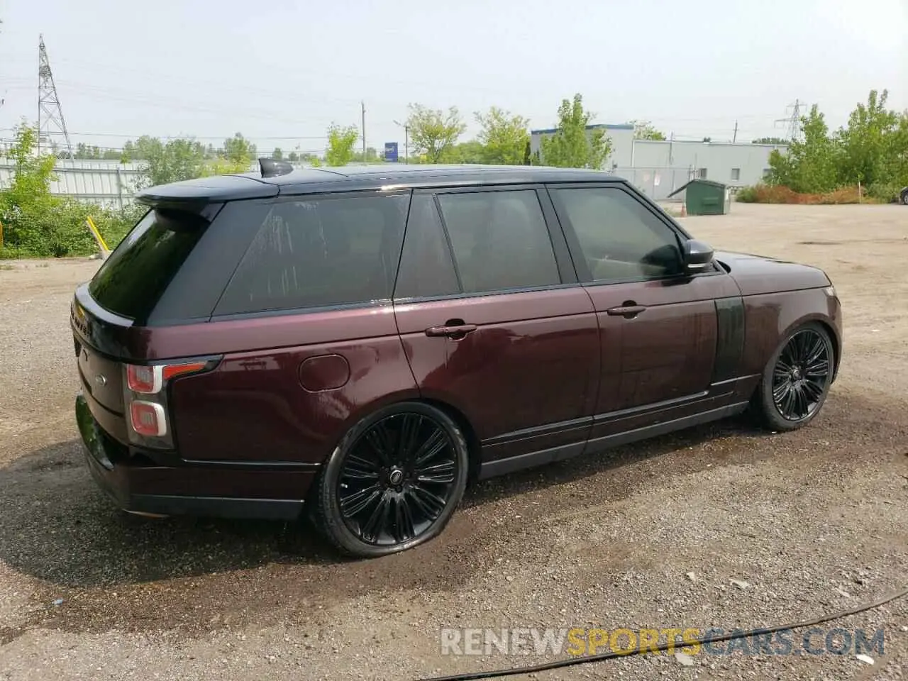 3 Photograph of a damaged car SALGS2SE1LA594442 LAND ROVER RANGEROVER 2020