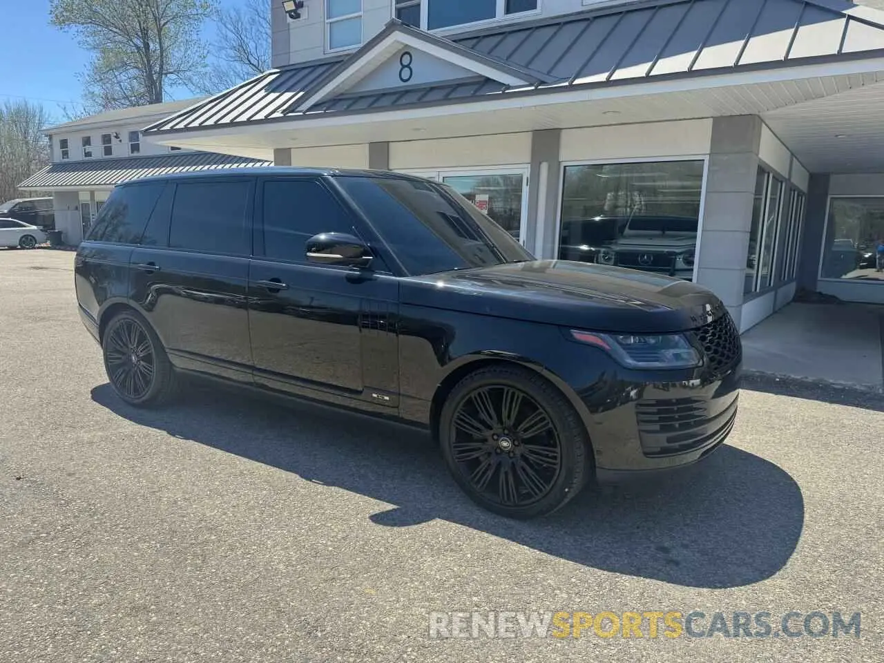 1 Фотография поврежденного автомобиля SALGS5SE3LA592385 LAND ROVER RANGEROVER 2020