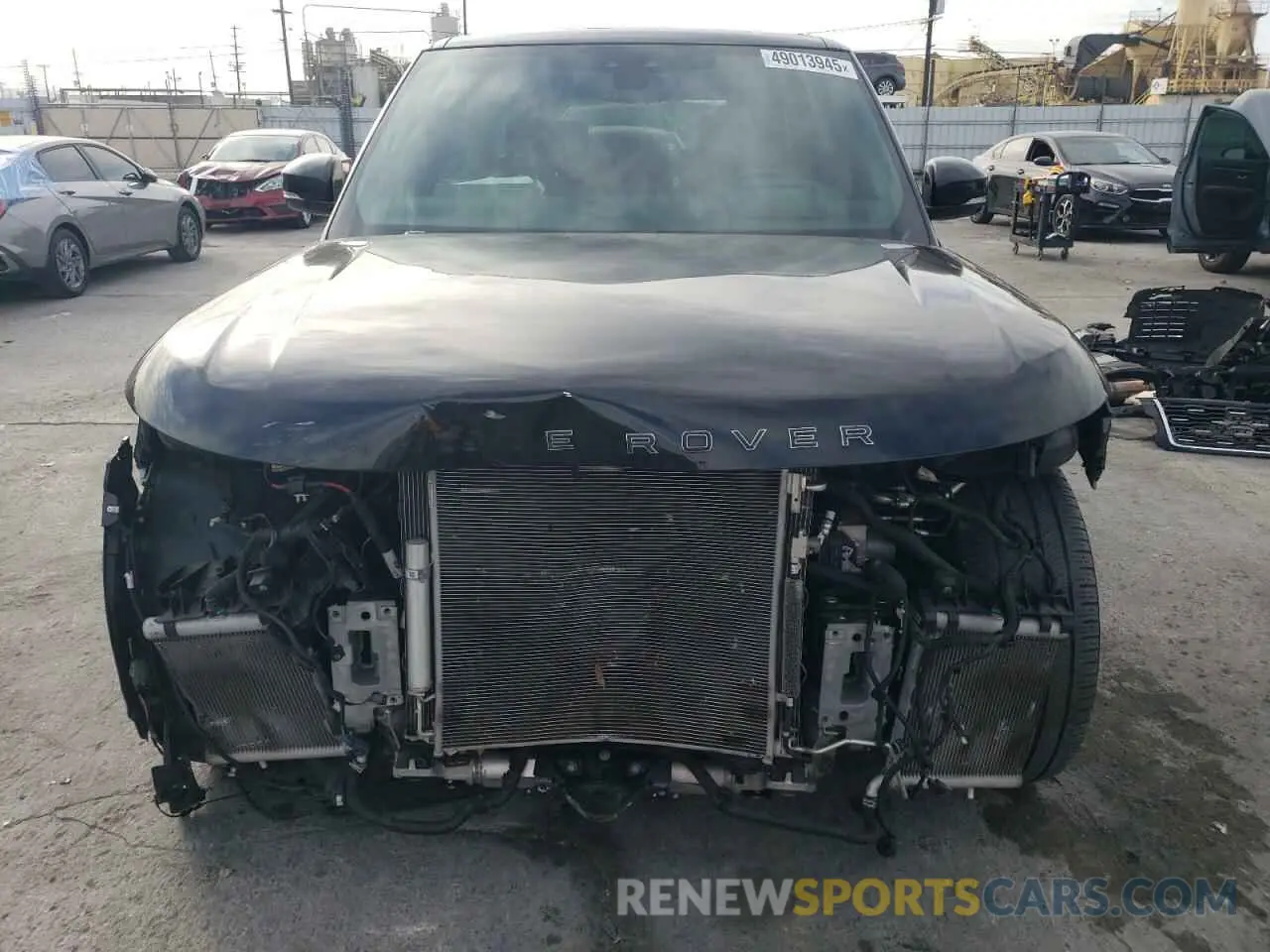 5 Photograph of a damaged car SALGW2REXLA580744 LAND ROVER RANGEROVER 2020