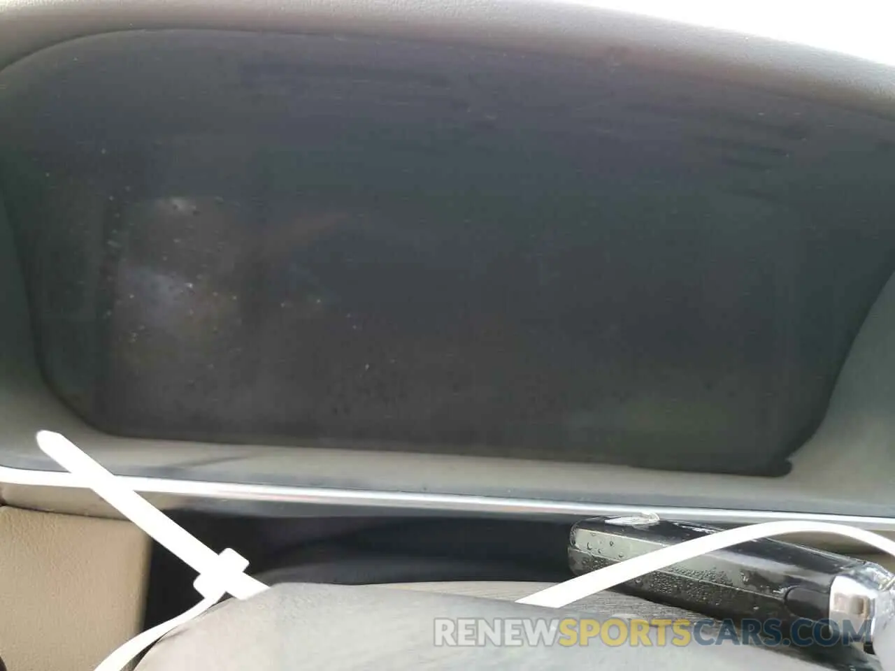 9 Photograph of a damaged car SALWR2RY0LA743737 LAND ROVER RANGEROVER 2020