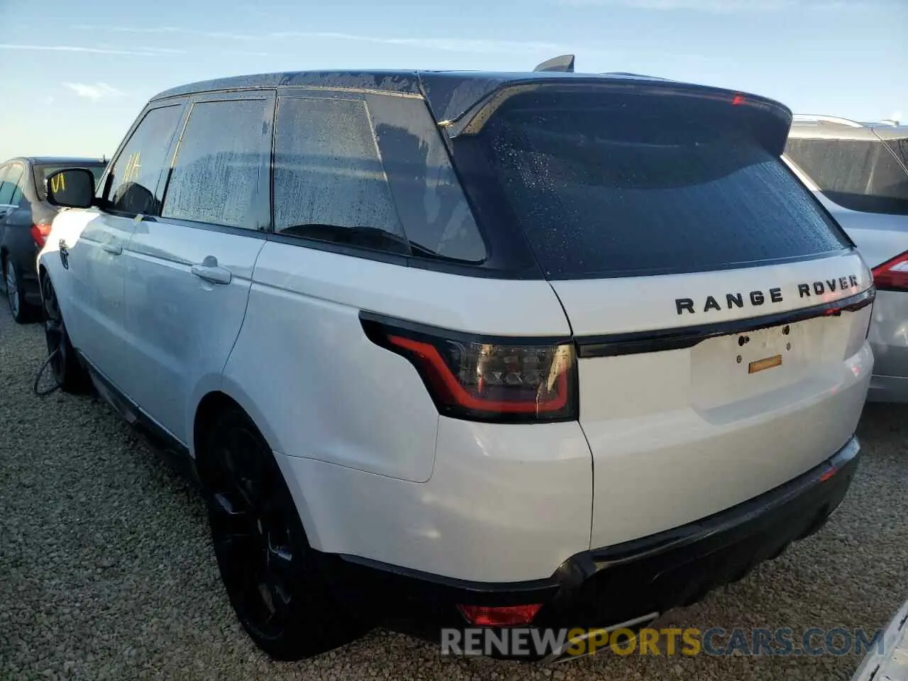 3 Фотография поврежденного автомобиля SALWR2SU1LA746475 LAND ROVER RANGEROVER 2020