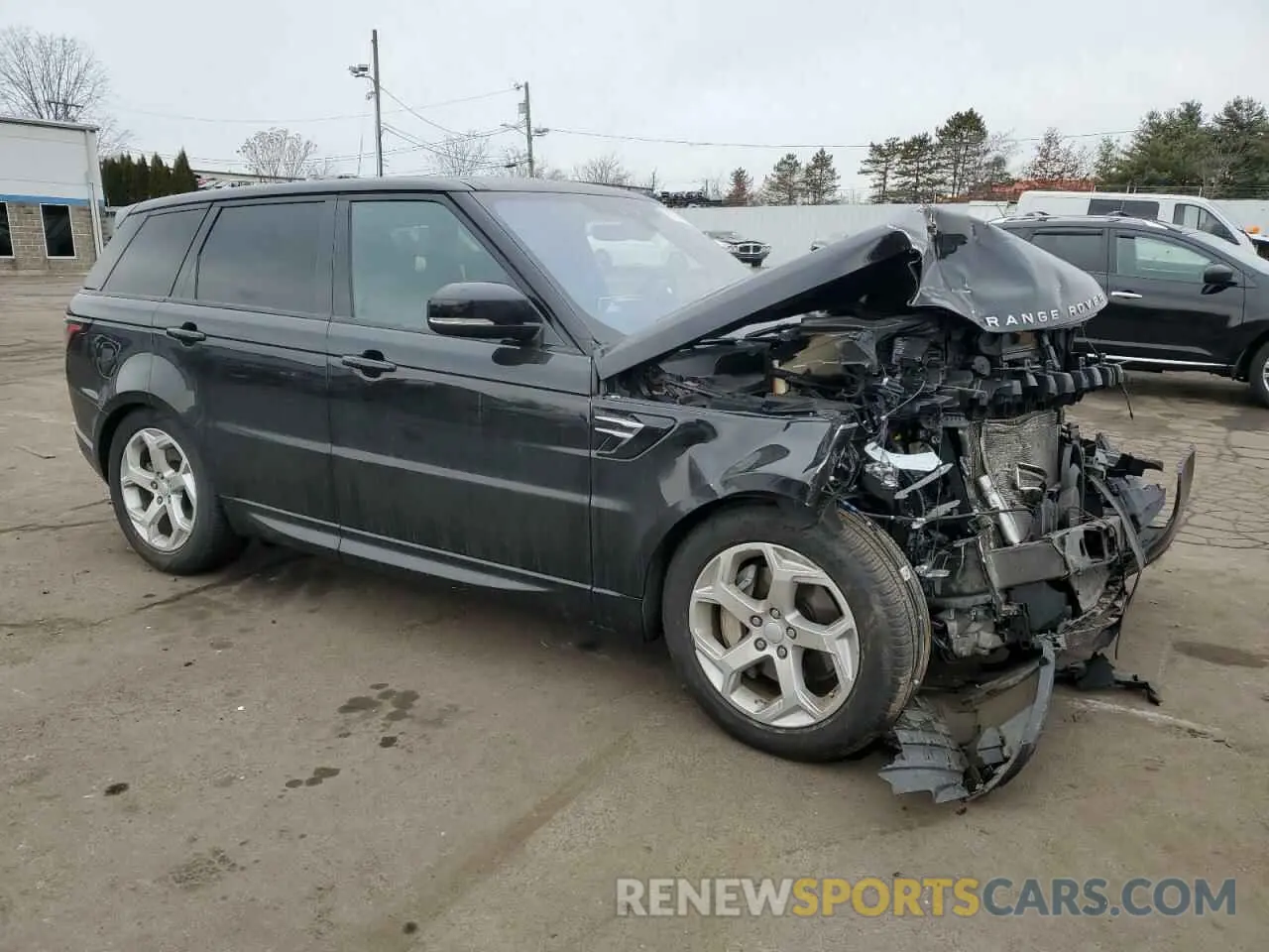 4 Photograph of a damaged car SALWR2SU6LA717974 LAND ROVER RANGEROVER 2020
