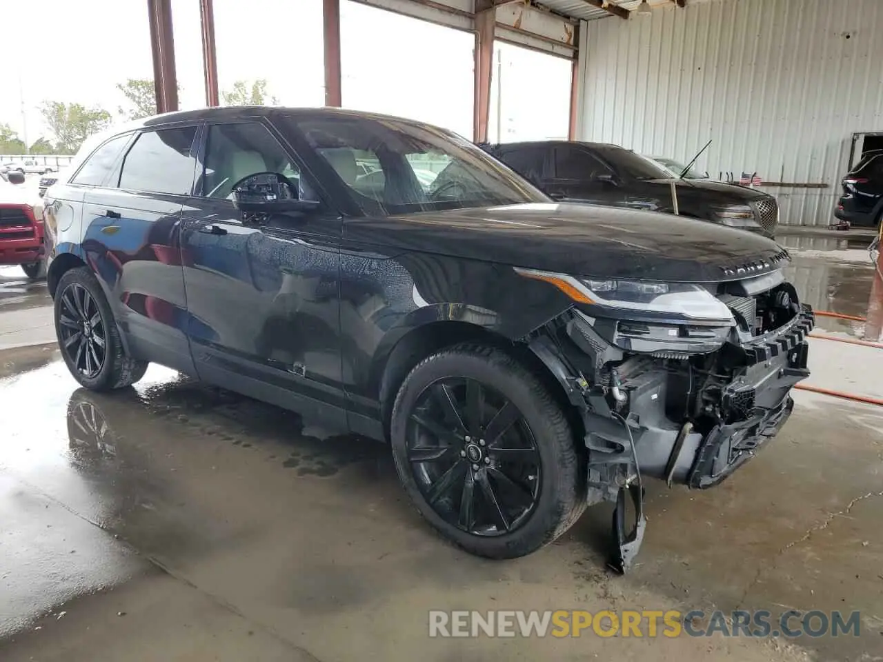 4 Photograph of a damaged car SALYB2EX3LA287825 LAND ROVER RANGEROVER 2020